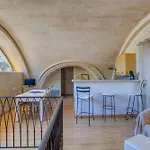 La Chapelle Du Miracle